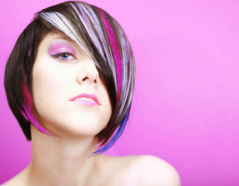 Рваная стрижка на средние волосы: 24 фото идеи