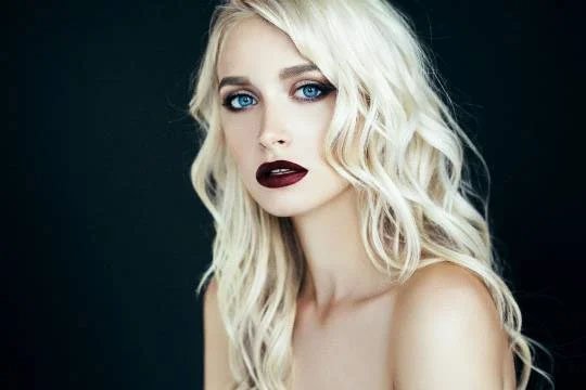 Уход за волосами для блондинок: ТОП-8 товаров, советы стилистов и модный сервис