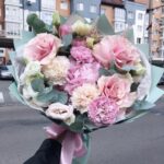 Доставка цветов: как выбрать идеальный букет для праздника